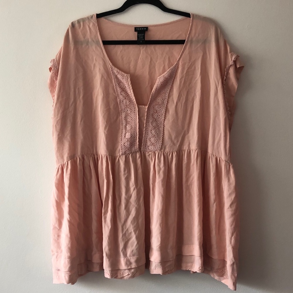 Plus Size Torrid Short Sleeve Top